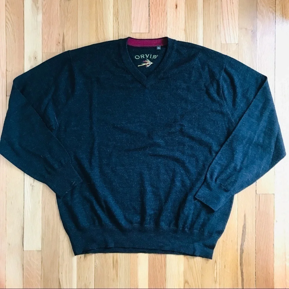 Orvis fine merino wool dark gray vneck swe…
